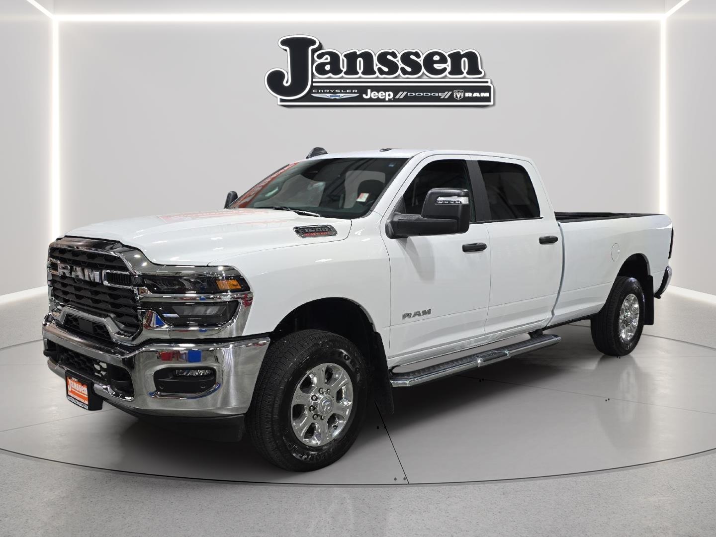 2026 RAM 3500 Big Horn Crew Cab LB 4WD
