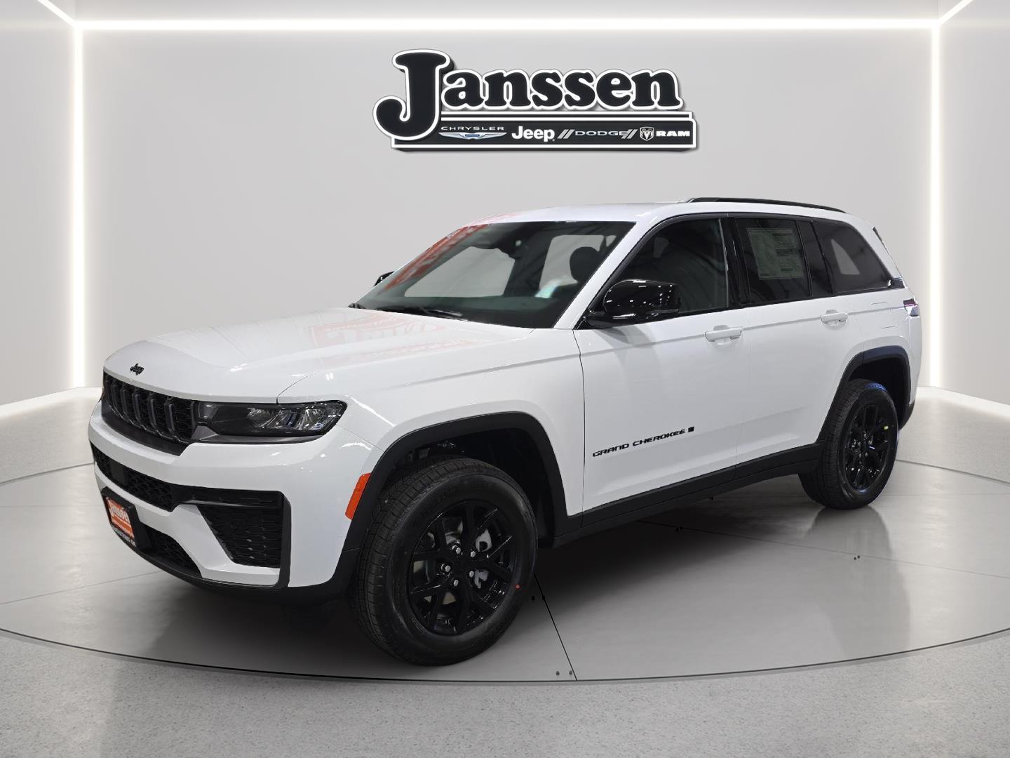 Bright White Clearcoat 2026 Jeep Grand Cherokee SUV / Crossover 8-Speed Automatic