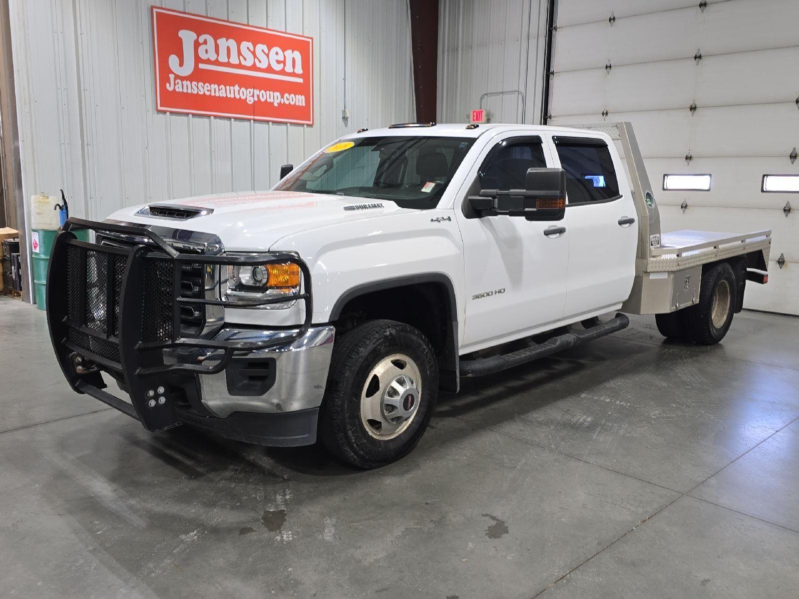2018 GMC Sierra 3500HD Base Crew Cab LB 4WD