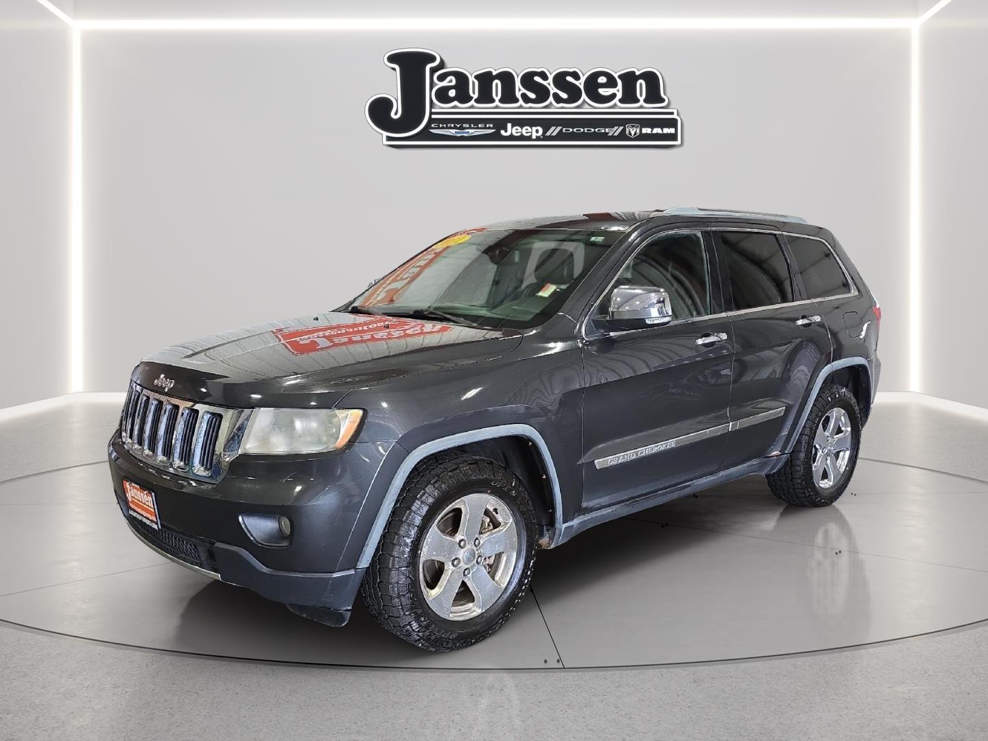 Black (Dark Charcoal Pearlcoat) 2011 Jeep Grand Cherokee Limited 4WD SUV / Crossover Four-Wheel Drive 5-Speed Automatic