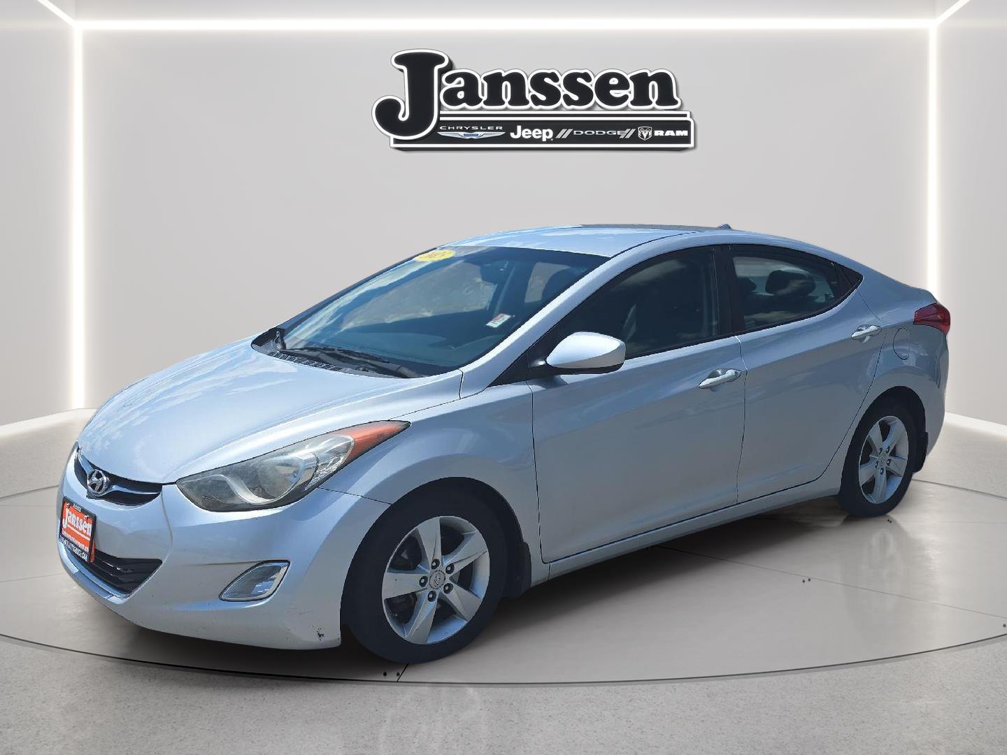 Shimmering Air Silver 2013 Hyundai Elantra Sedan Front-Wheel Drive Automatic