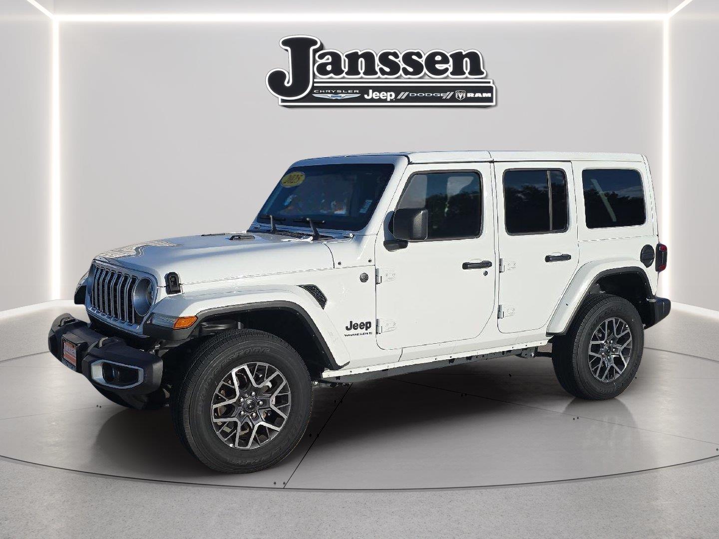 Bright White Clearcoat 2025 Jeep Wrangler SUV / Crossover Four-Wheel Drive 8-Speed Automatic