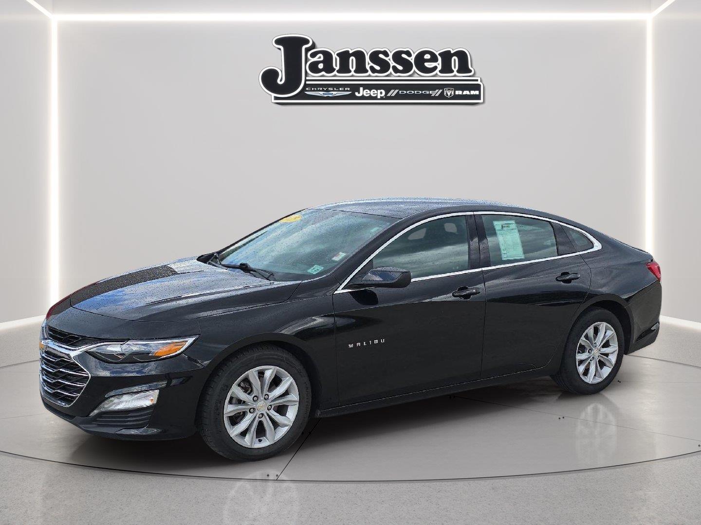 2025 Chevrolet Malibu LT with 1LT FWD