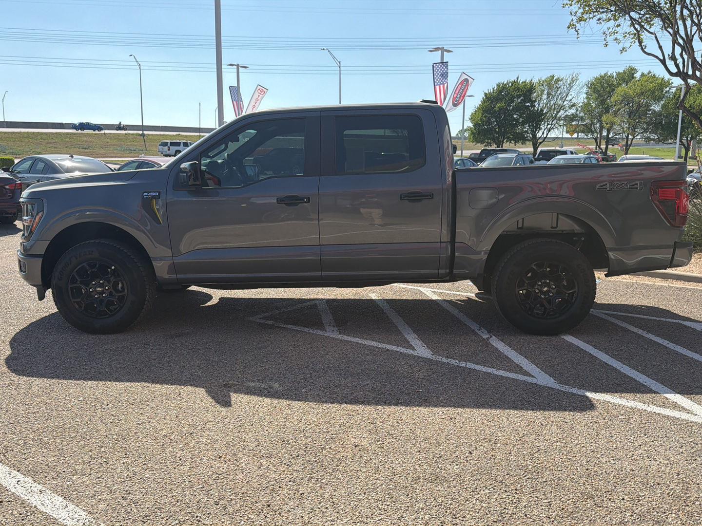 2025 Ford F-150 STX - Photo 6