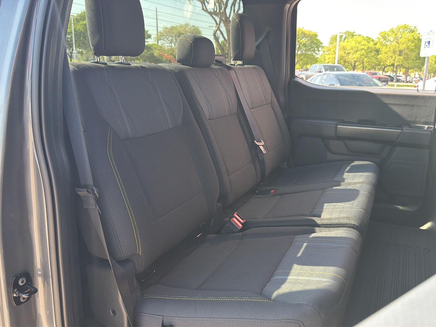 2025 Ford F-150 STX - Photo 12