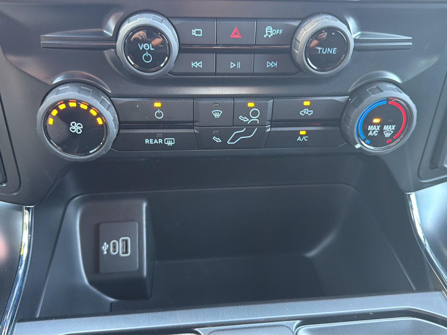 2025 Ford F-150 STX - Photo 21