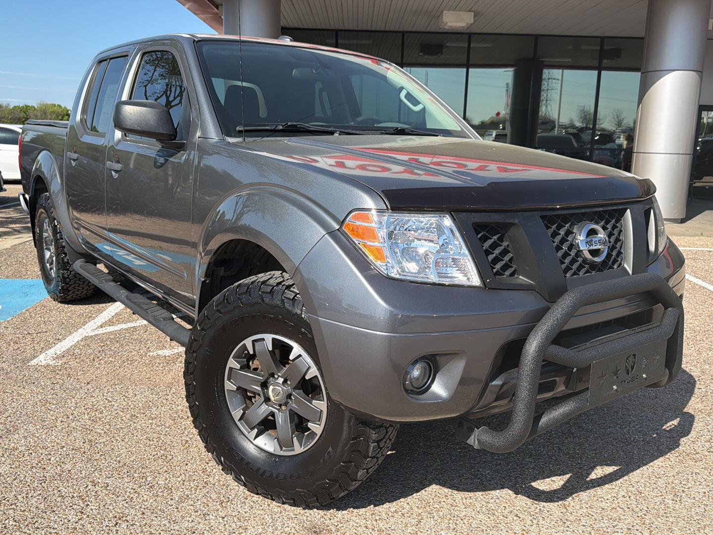 2017 Nissan Frontier Desert Runner Crew Cab