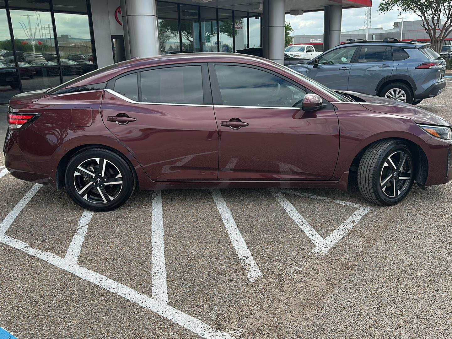 View vehicle photo 2