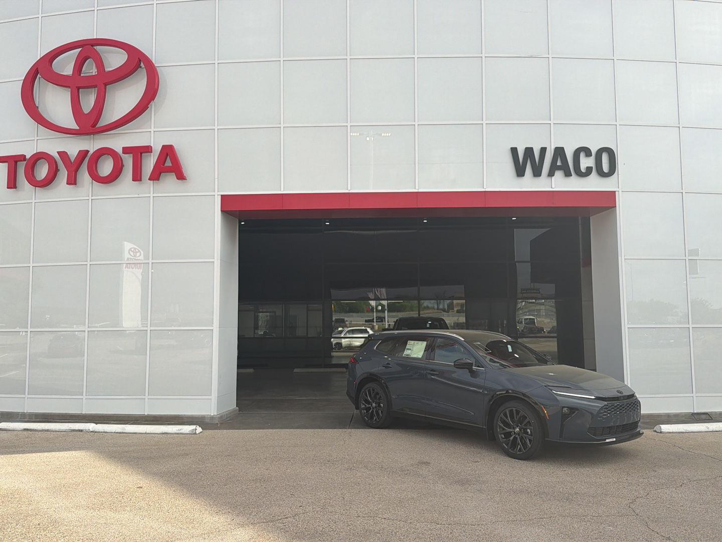 Storm Cloud 2026 Toyota Crown Signia Limited AWD SUV / Crossover All-Wheel Drive Continuously Variable Transmission