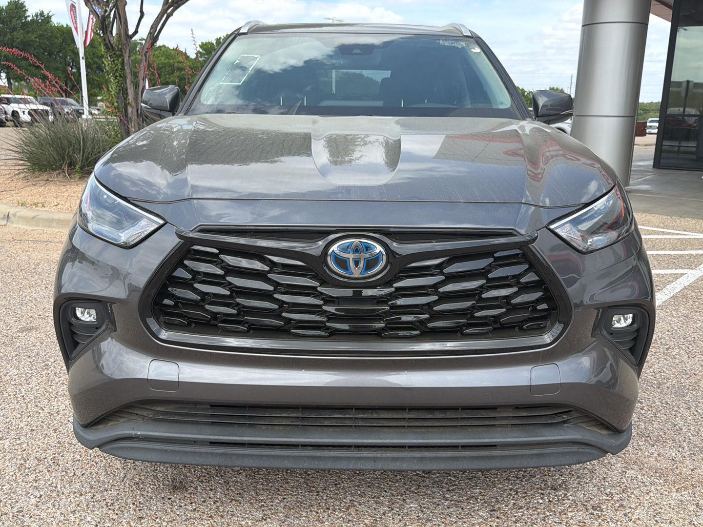 2022 Toyota Highlander XLE - Photo 9