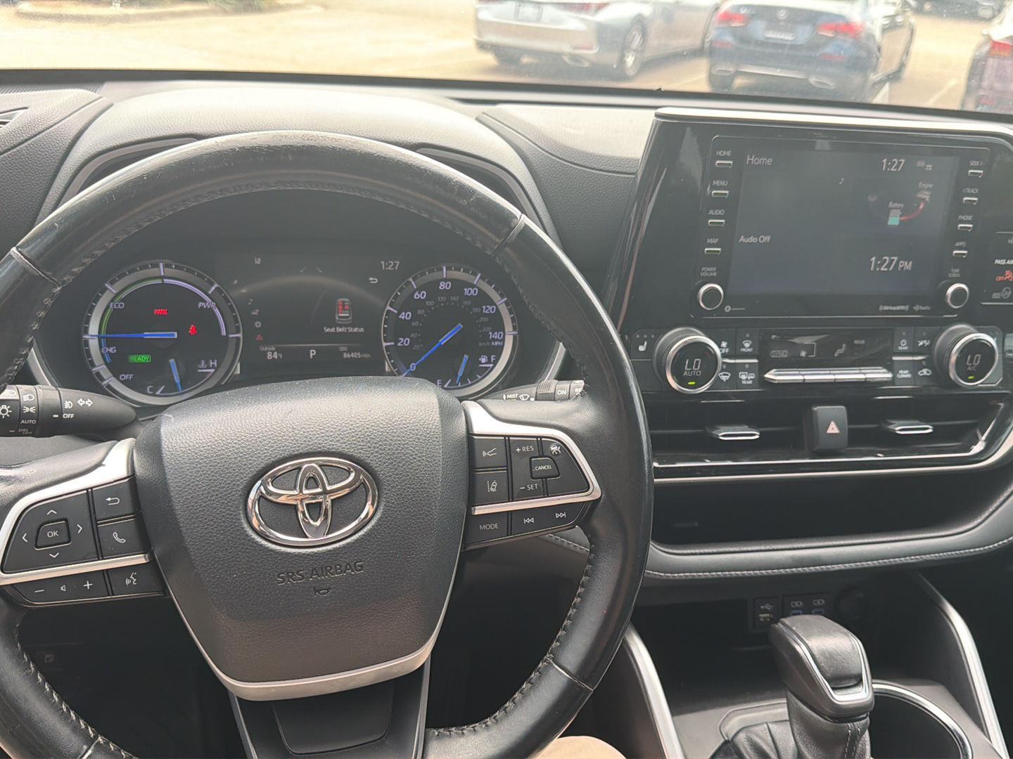 2022 Toyota Highlander XLE - Photo 21