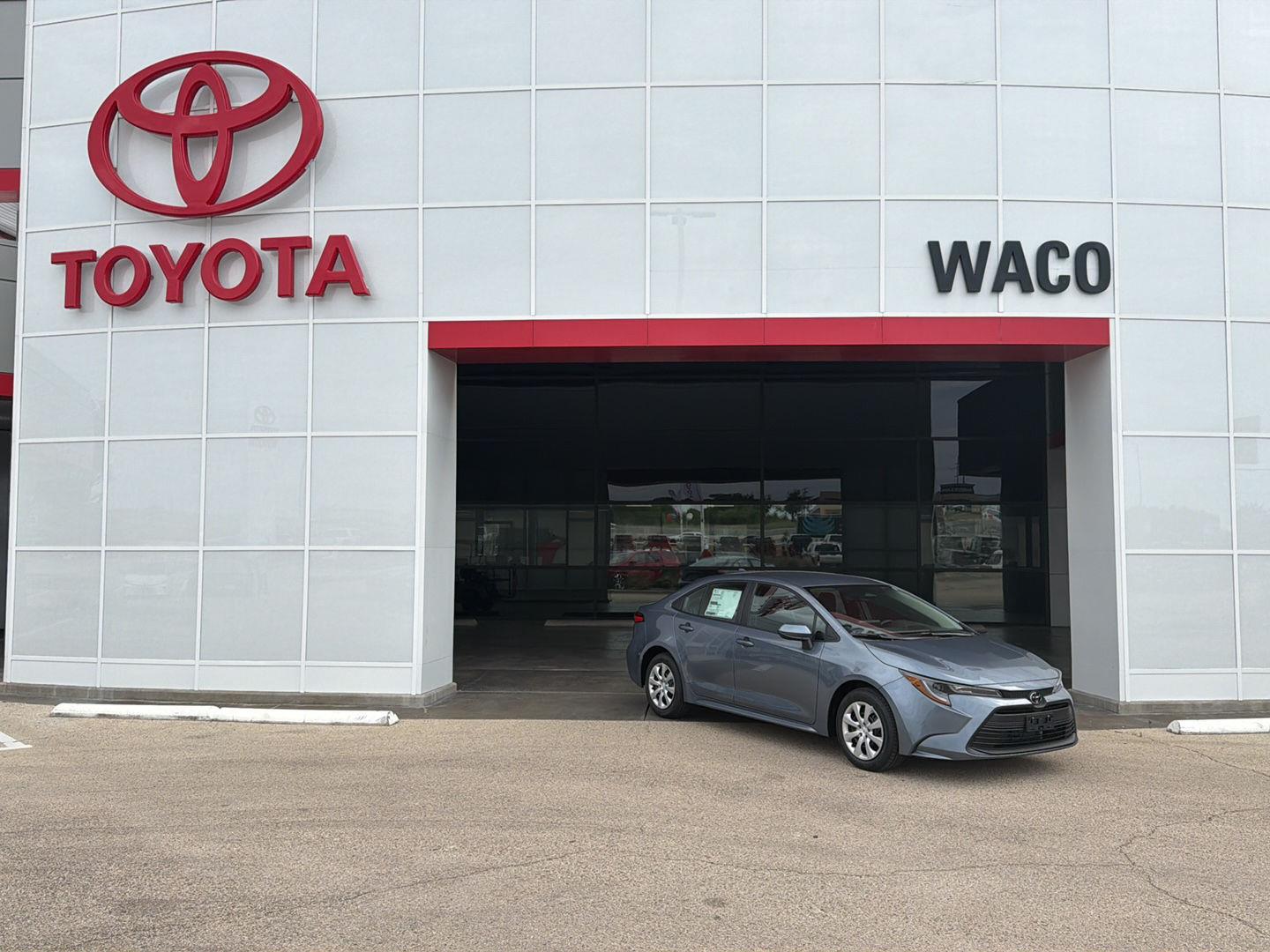 2026 Toyota Corolla LE CVT's photo
