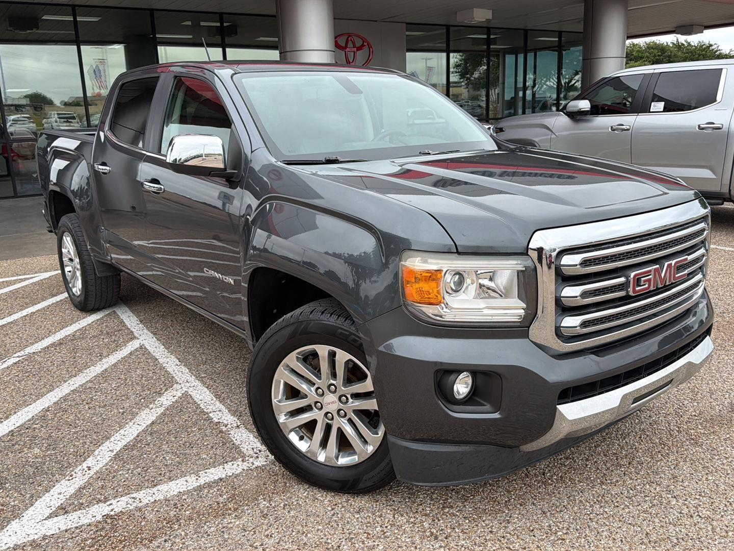 Cyber Gray Metallic 2016 GMC Canyon SLT Crew Cab Pickup Truck 4X2 6-Speed Automatic