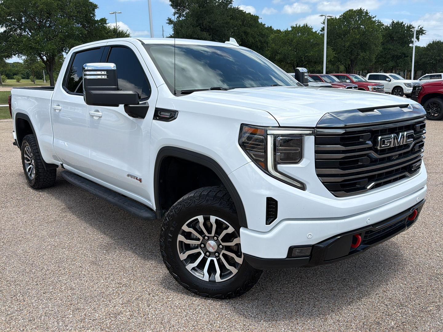 2023 GMC Sierra 4WD Crew Cab Short Box AT4's photo