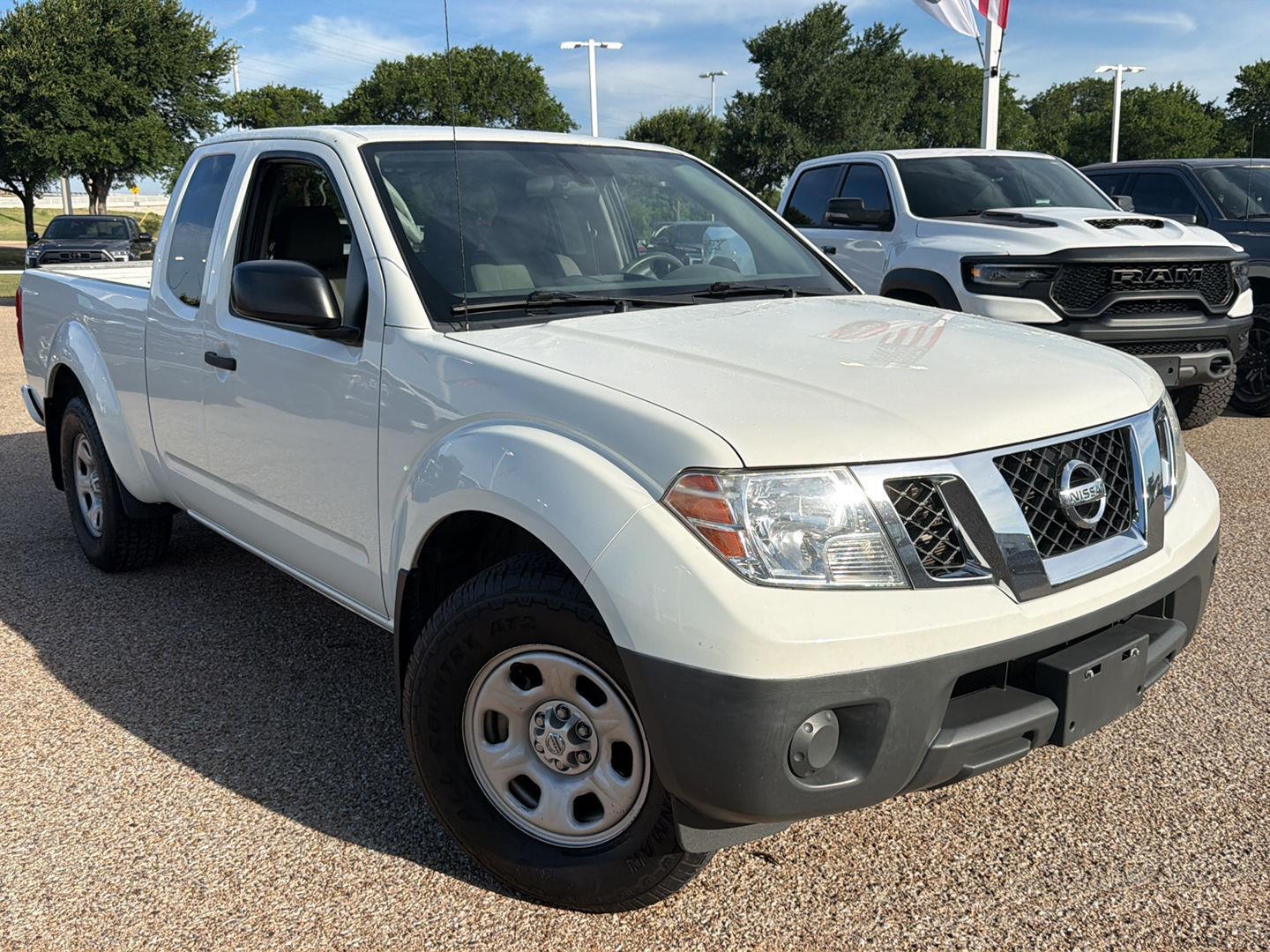 2021 Nissan Frontier S King Cab 4X2's photo