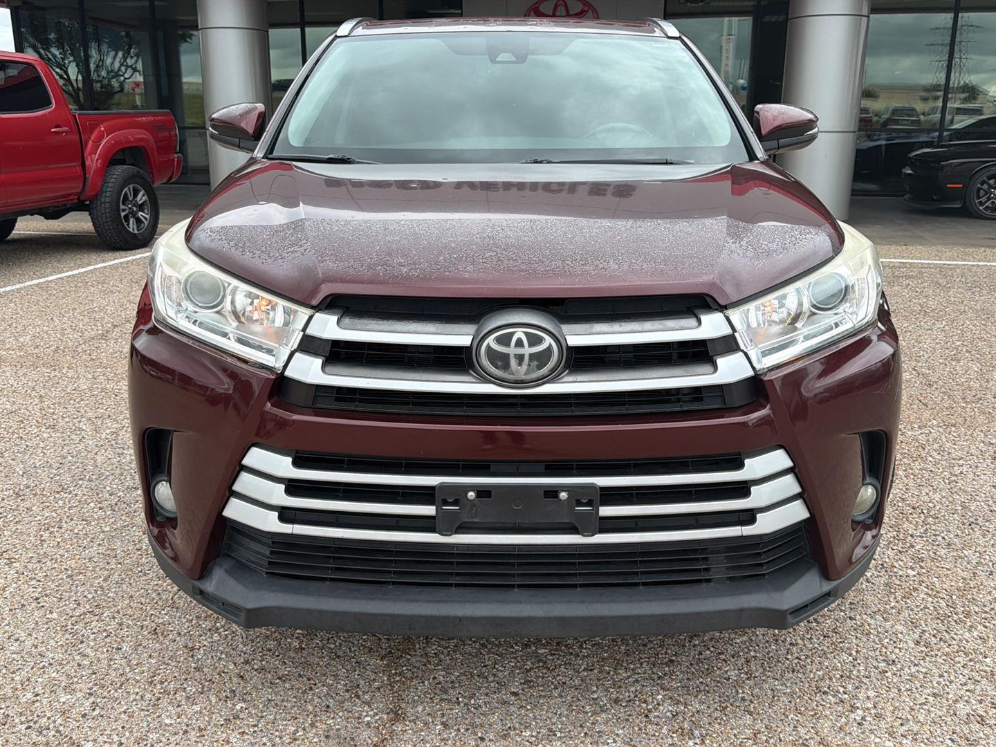 Used 2017 Toyota Highlander SUV