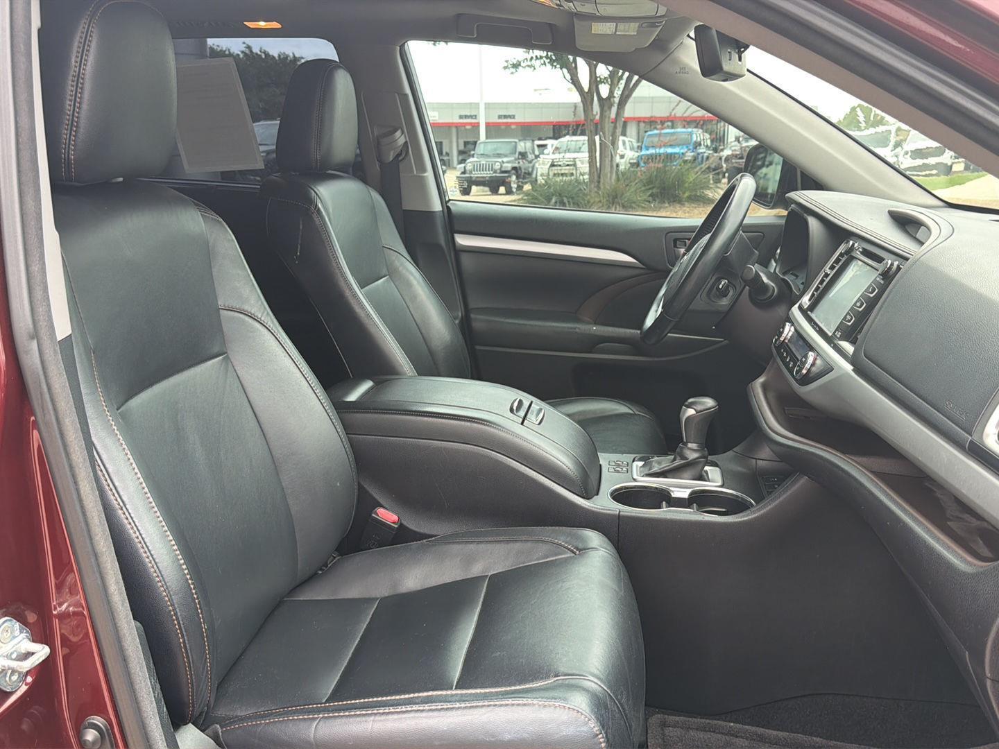 Used 2017 Toyota Highlander SUV