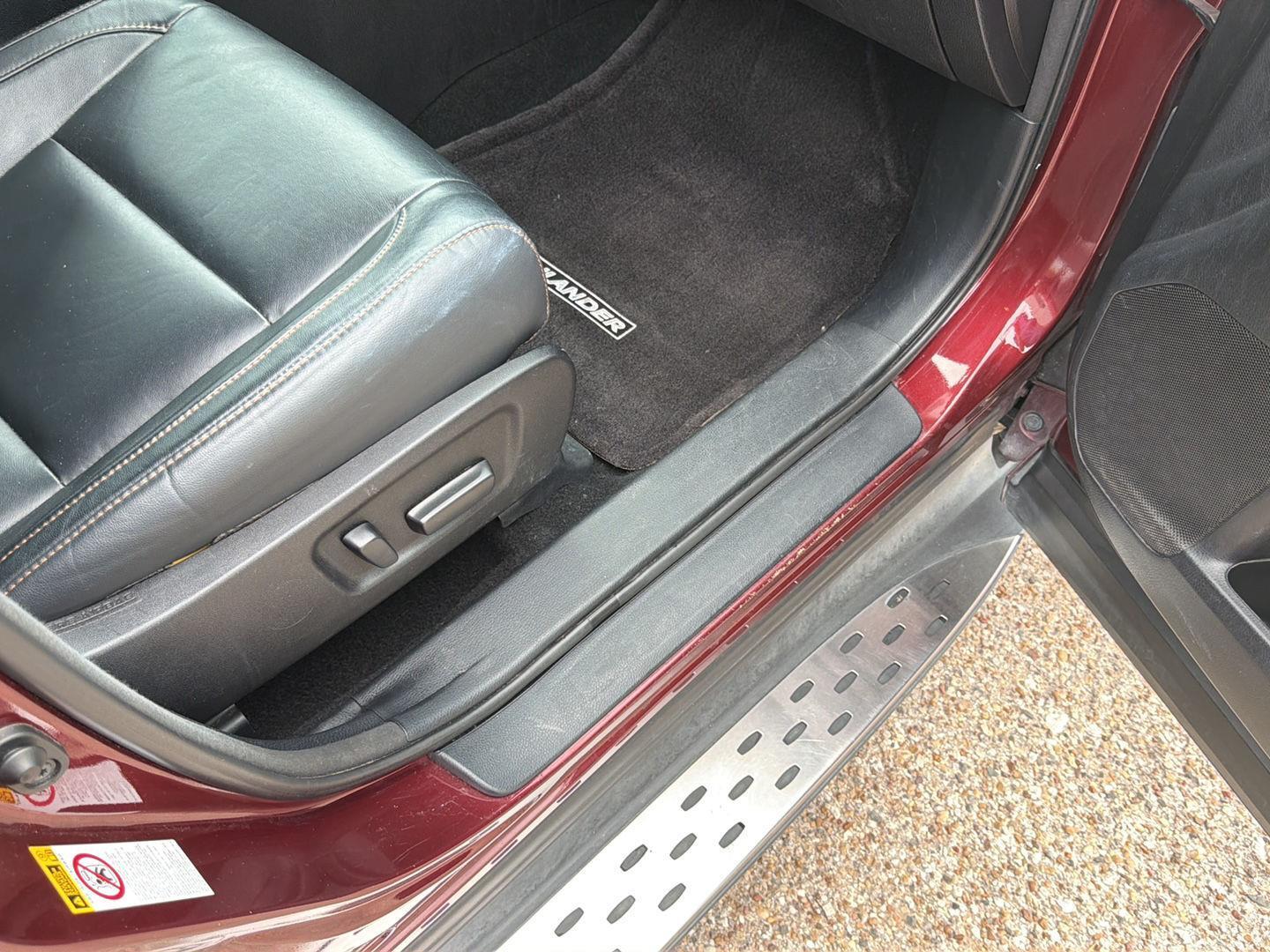 Used 2017 Toyota Highlander SUV