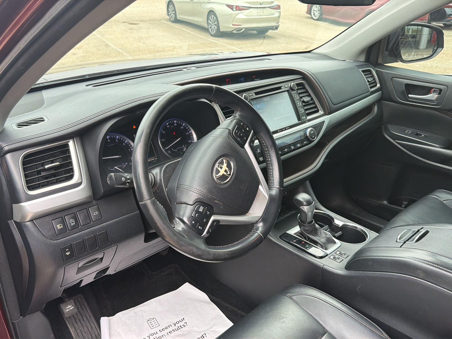 Used 2017 Toyota Highlander SUV