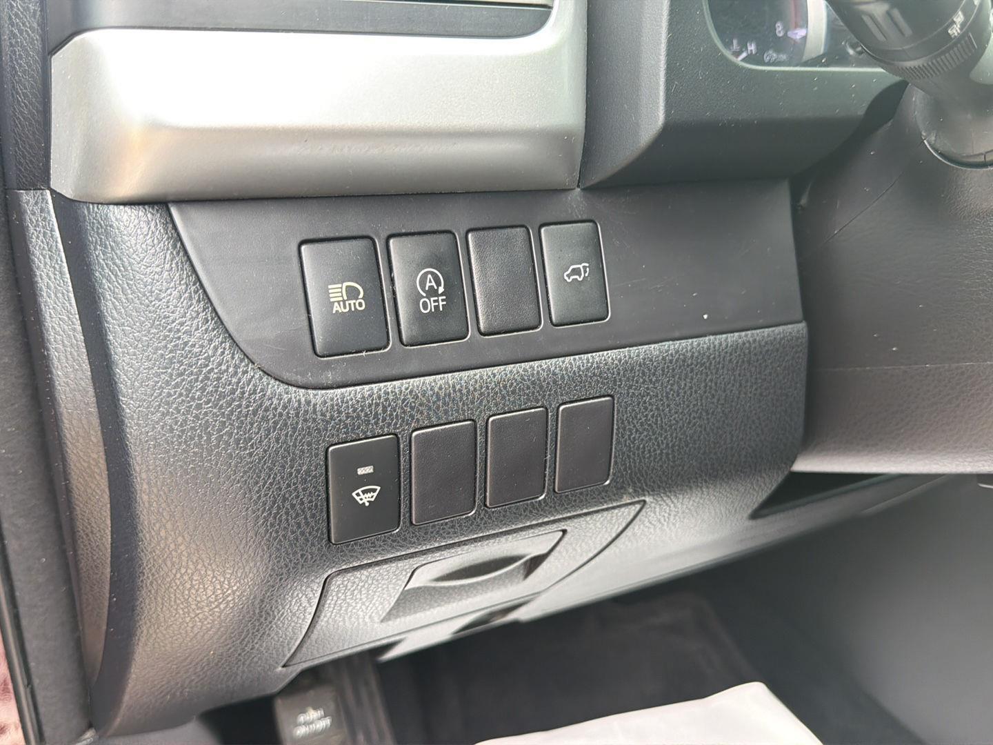 Used 2017 Toyota Highlander SUV