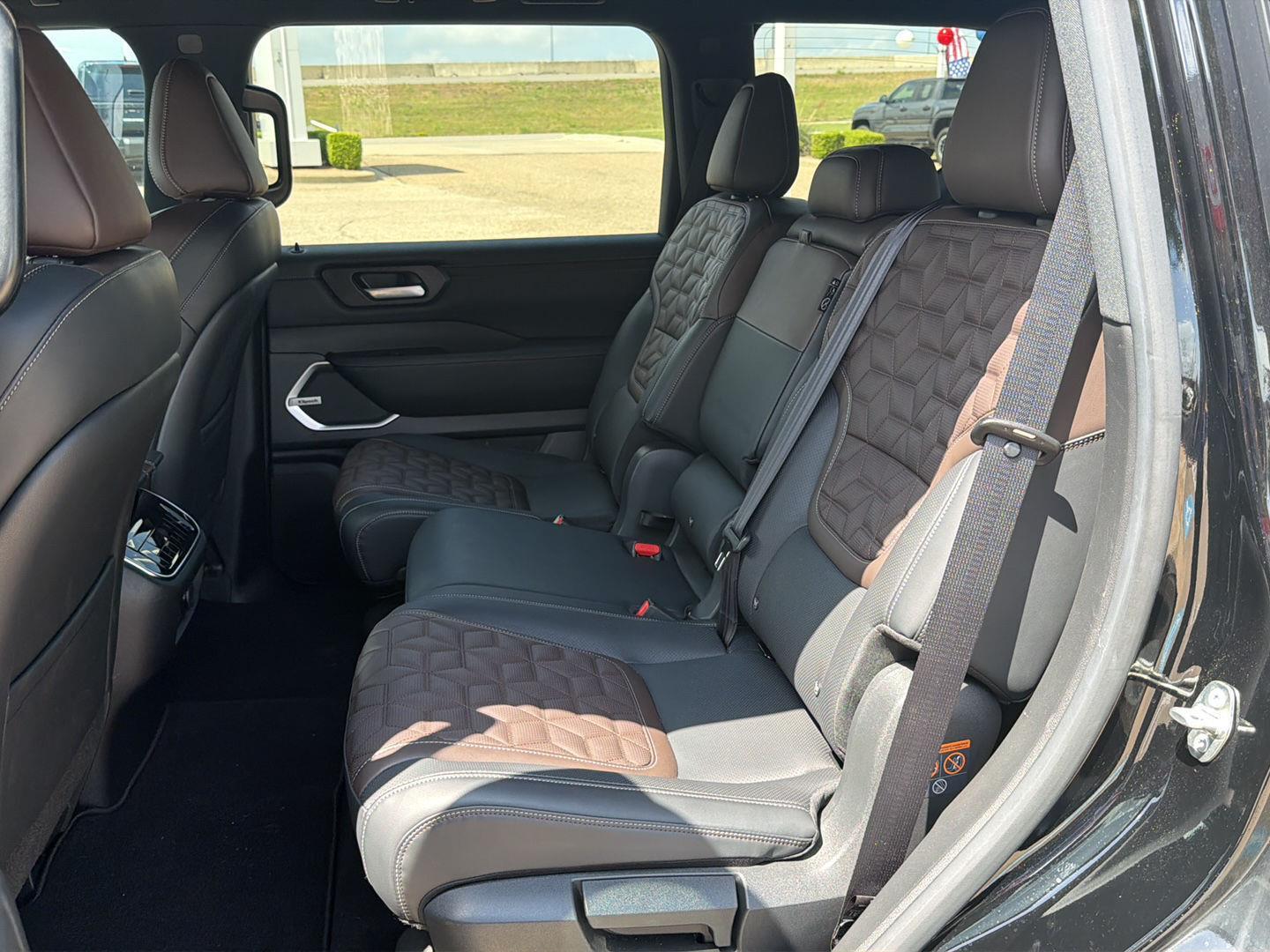 Used 2025 Nissan Armada SUV