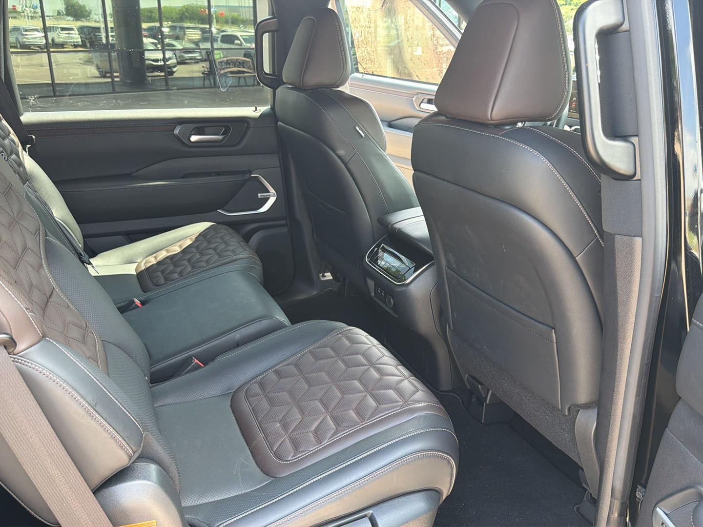 Used 2025 Nissan Armada SUV