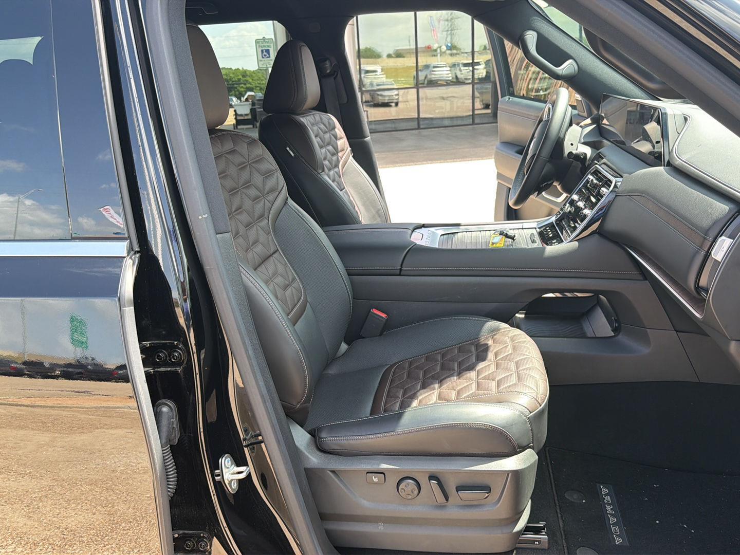 Used 2025 Nissan Armada SUV