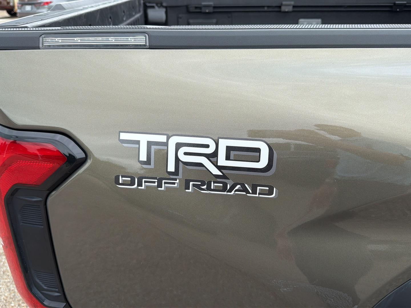 Used 2025 Toyota truck TACOMA  Sedan