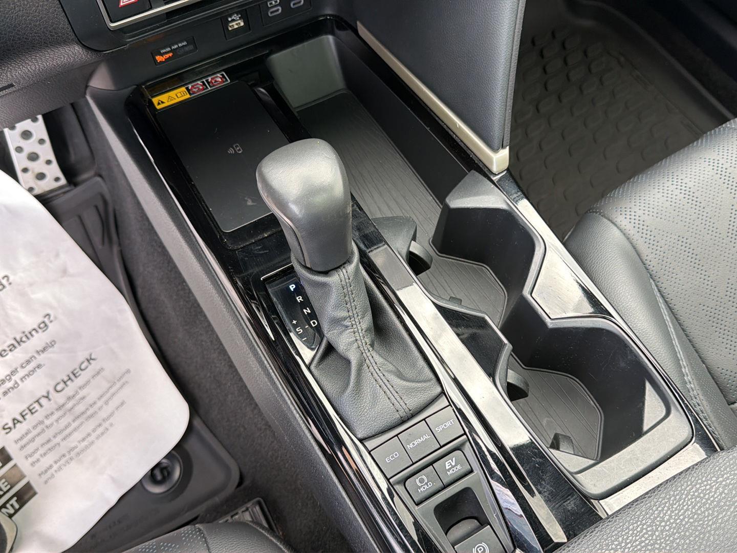 Used 2025 Toyota CAMRY HYBRID Sedan