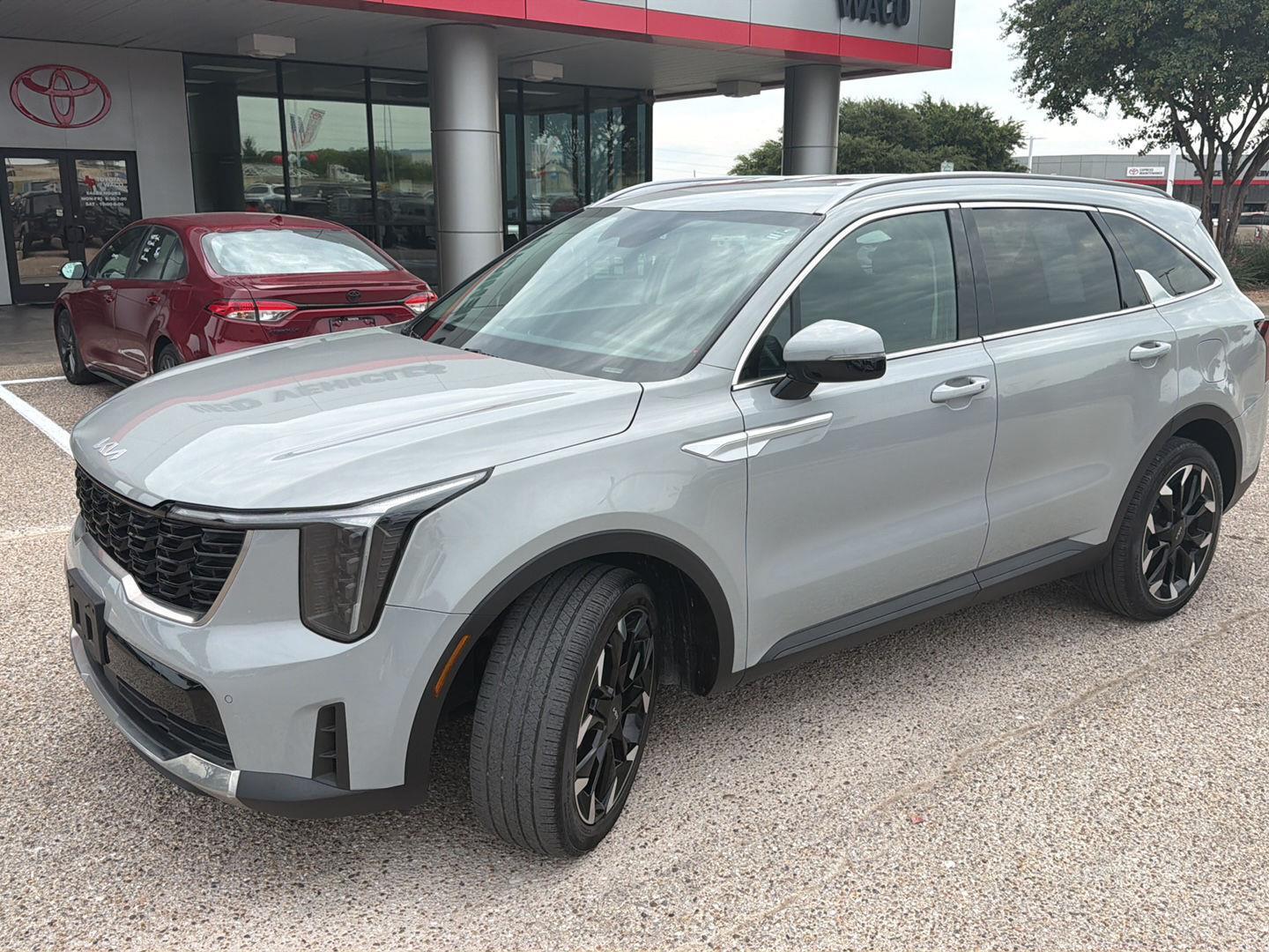 Used 2024 Kia Sorento SUV