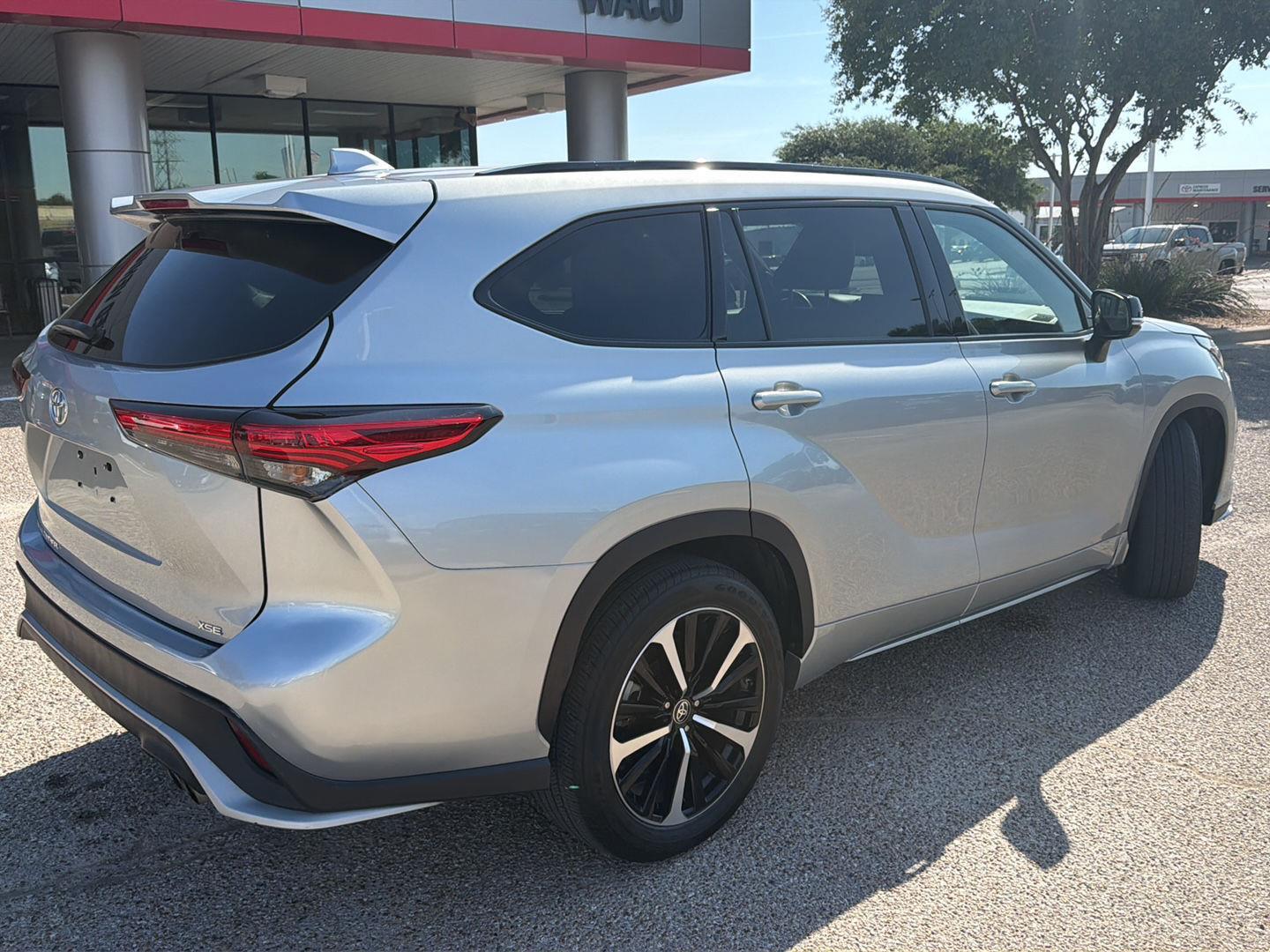 Used 2022 Toyota Highlander SUV