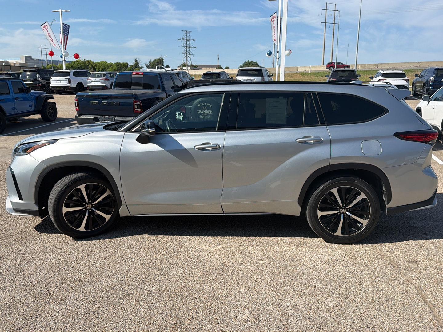 Used 2022 Toyota Highlander SUV