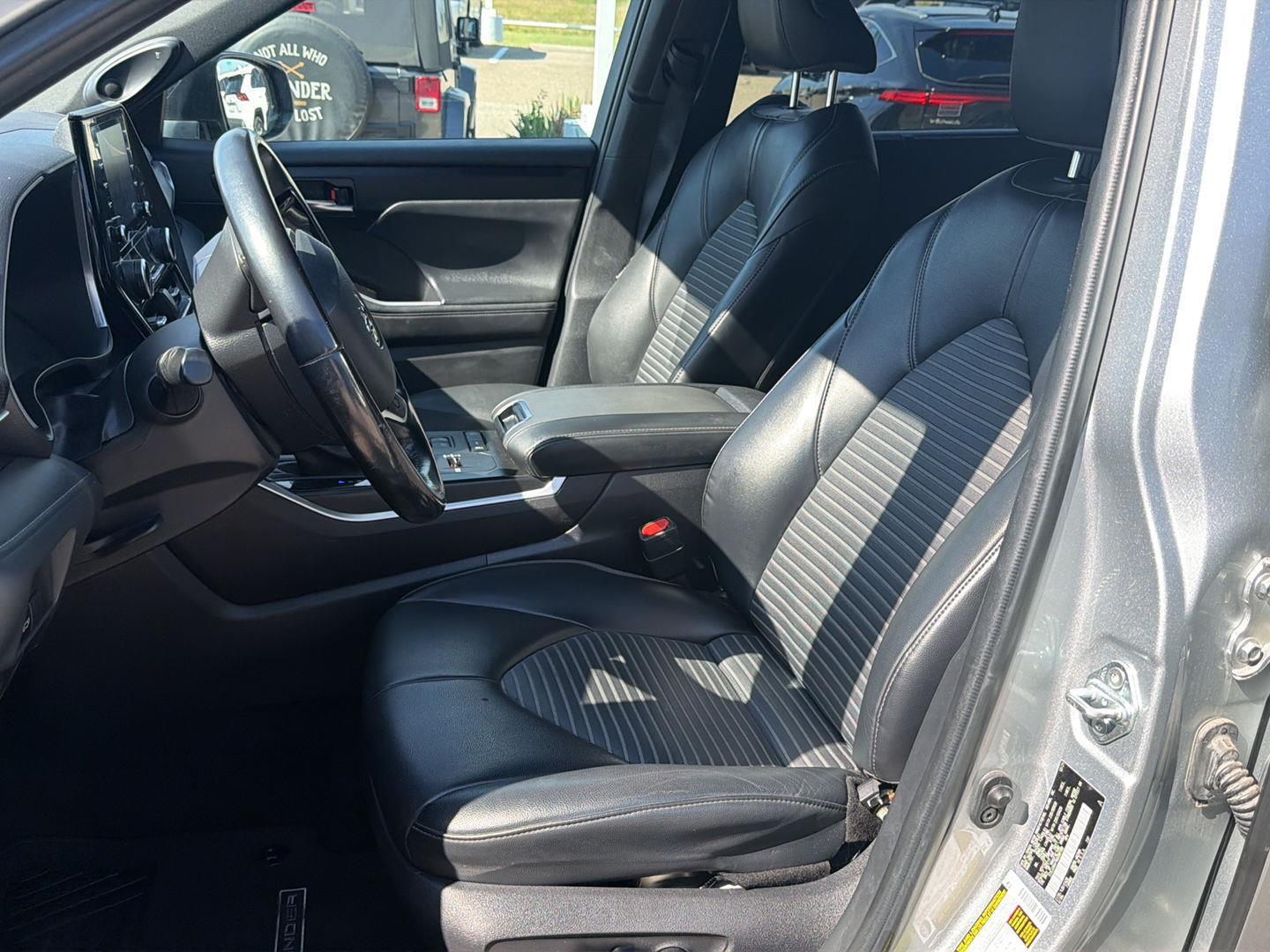 Used 2022 Toyota Highlander SUV