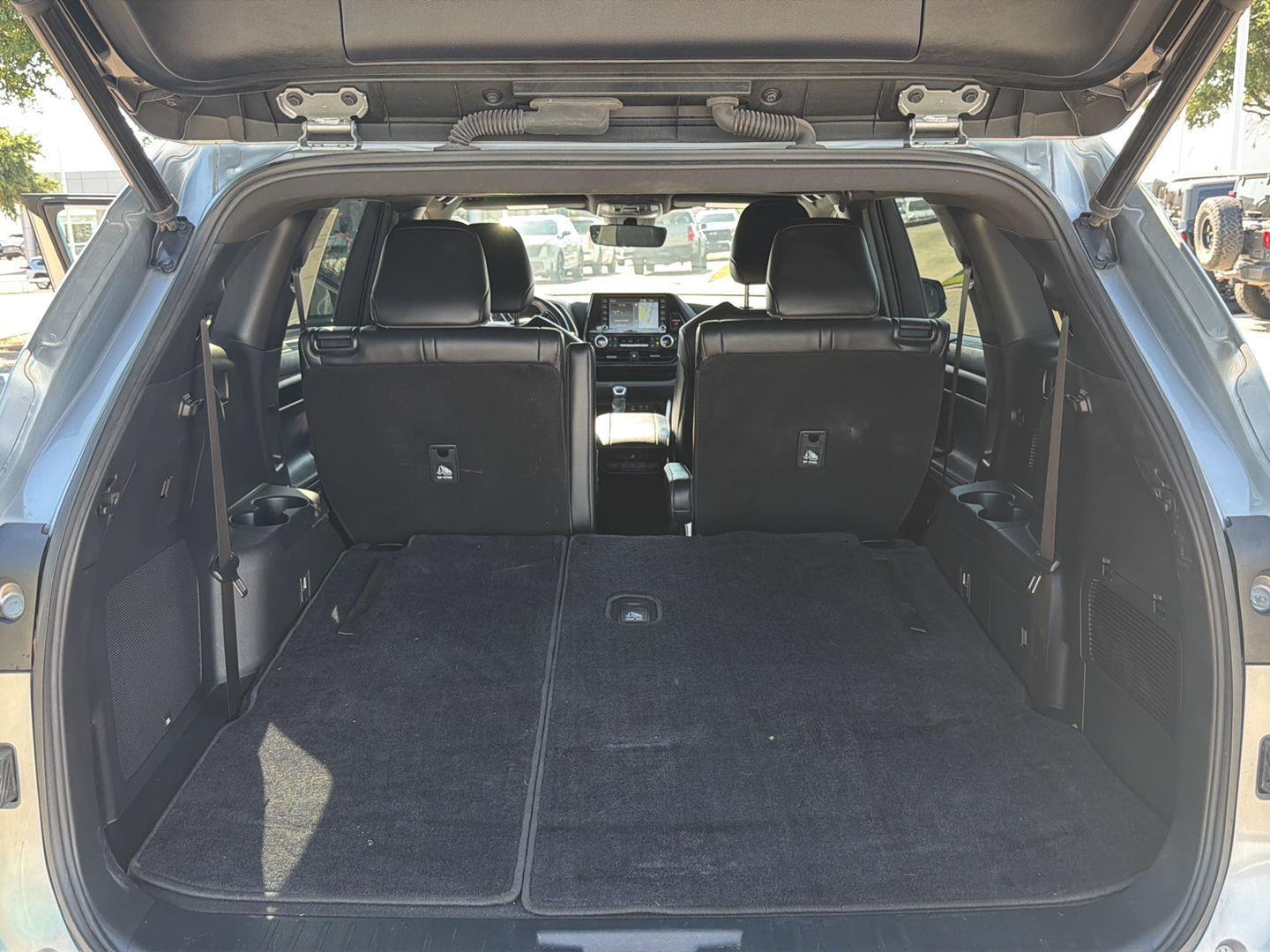 Used 2022 Toyota Highlander SUV
