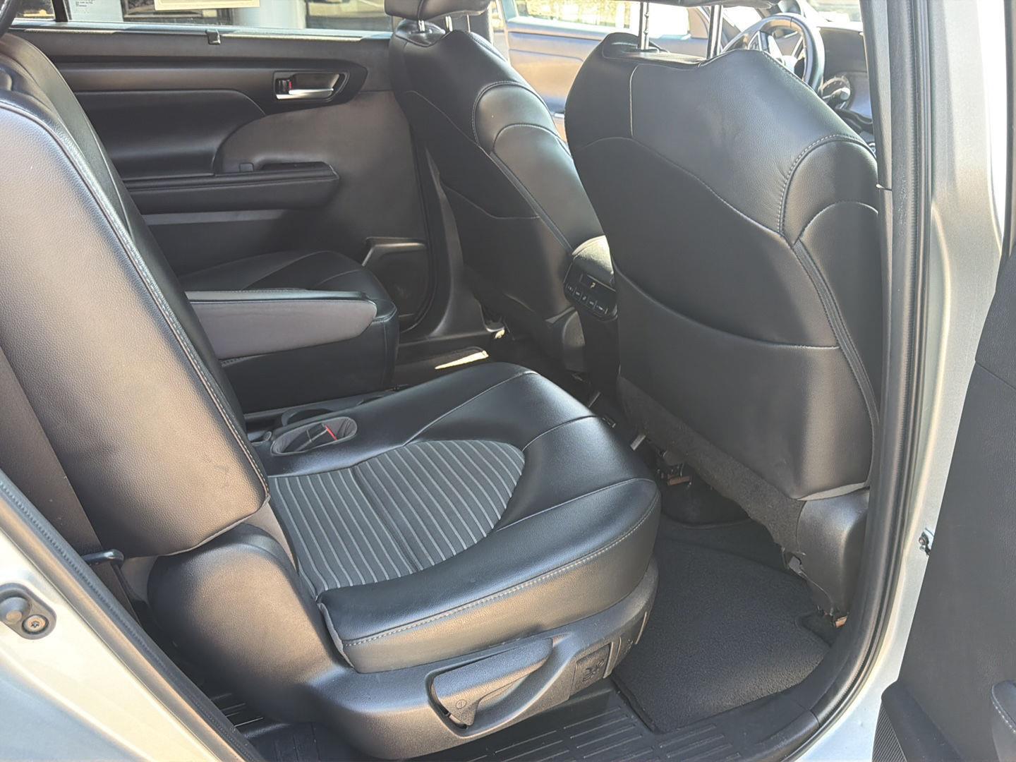 Used 2022 Toyota Highlander SUV