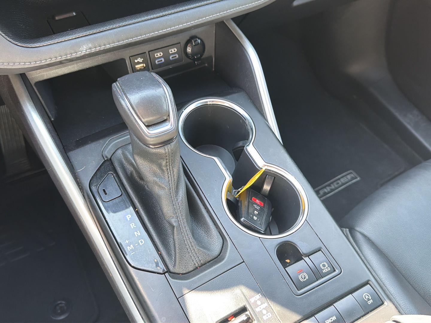 Used 2022 Toyota Highlander SUV