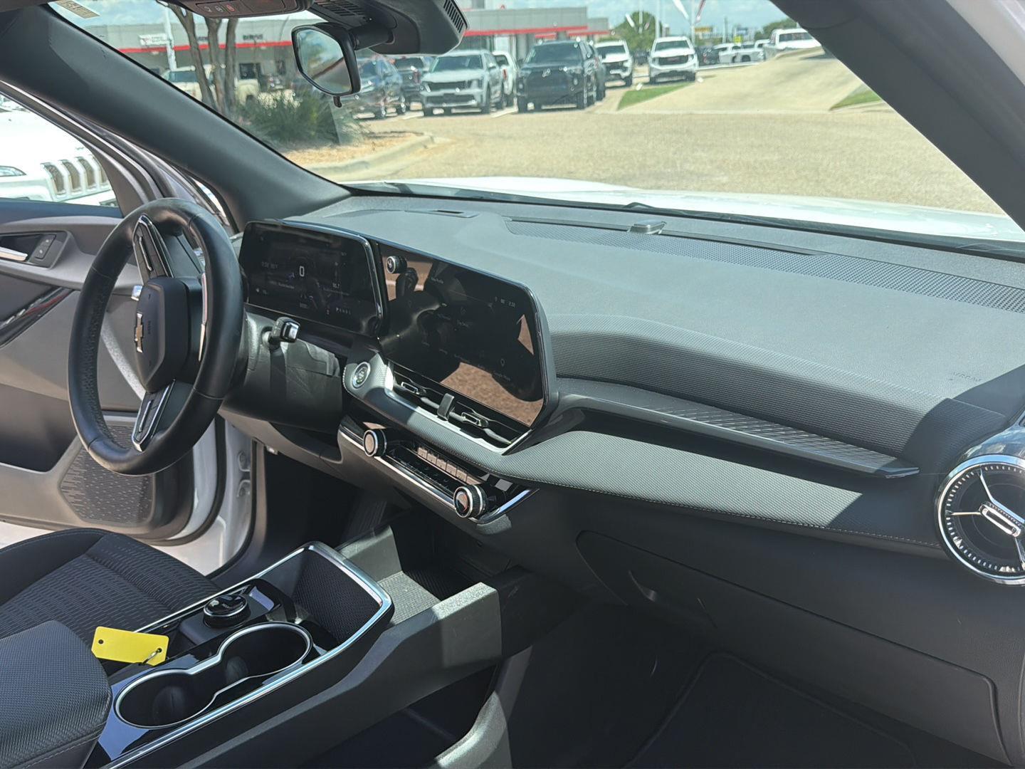 Used 2026 Chevrolet Equinox SUV