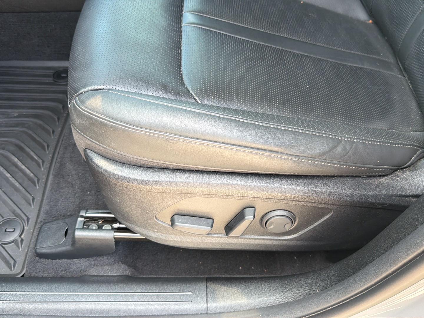 Used 2024 Kia Sorento SUV