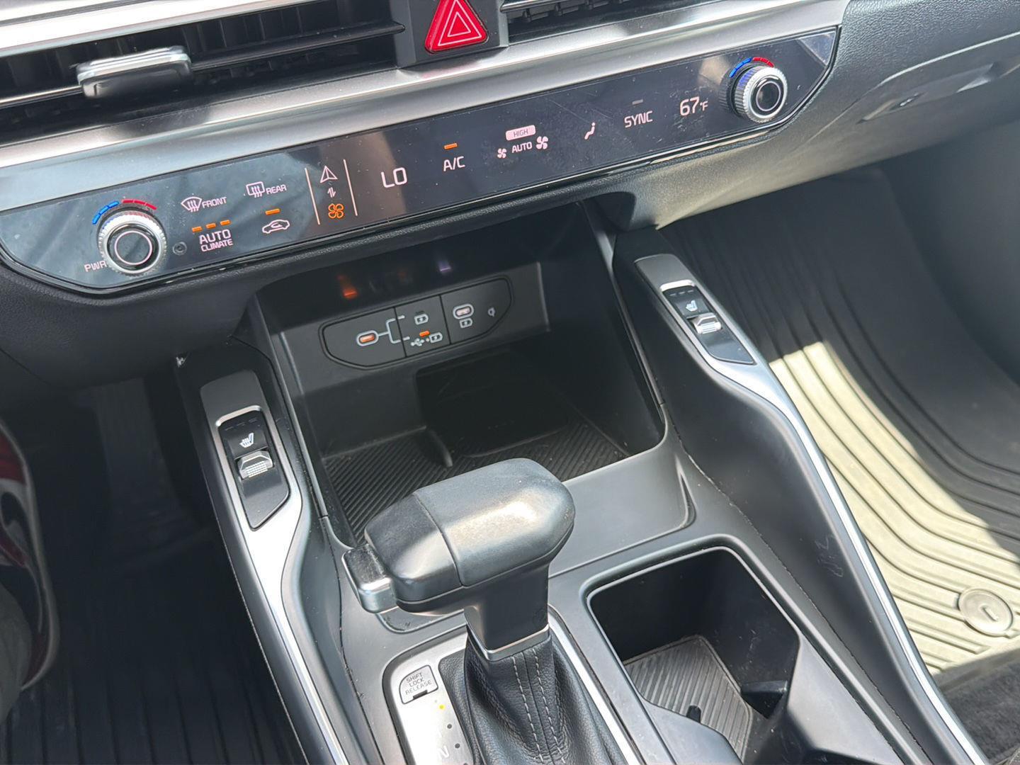 Used 2024 Kia Sorento SUV
