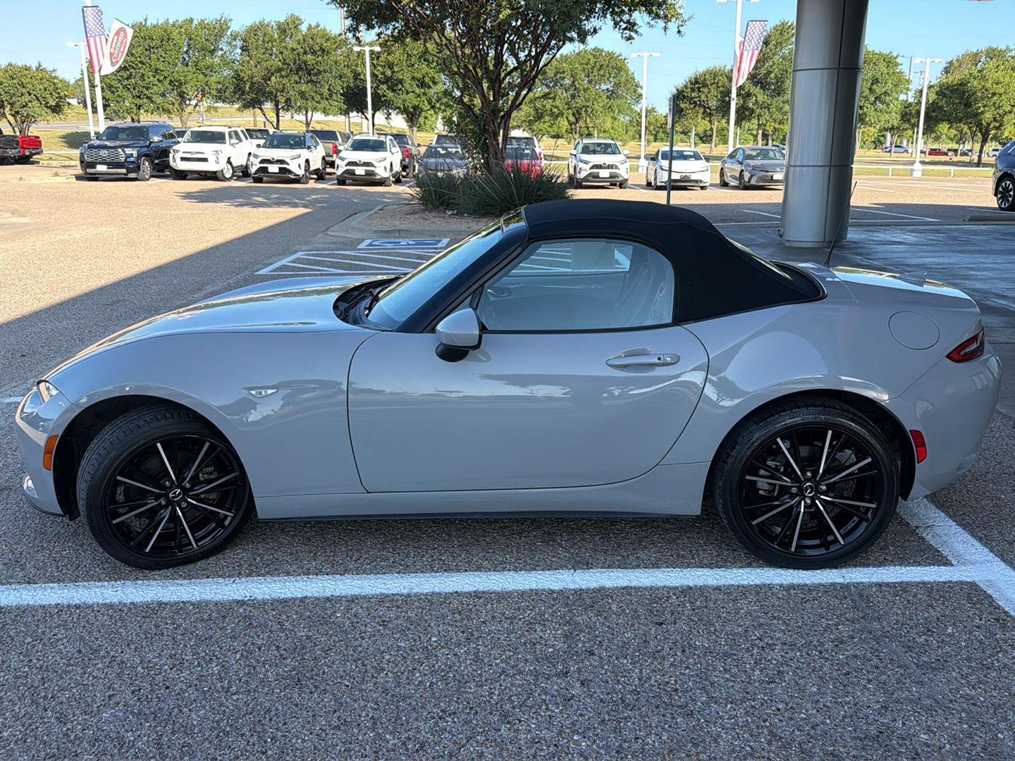 Used 2024 Mazda MX-5 Miata Convertible