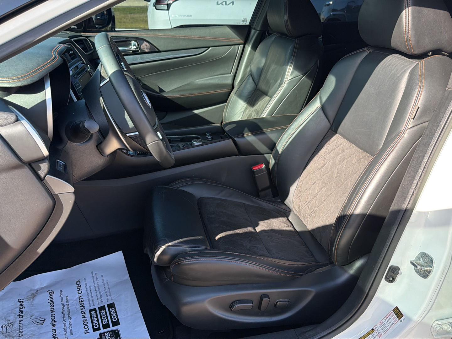 Used 2023 Nissan Maxima Sedan