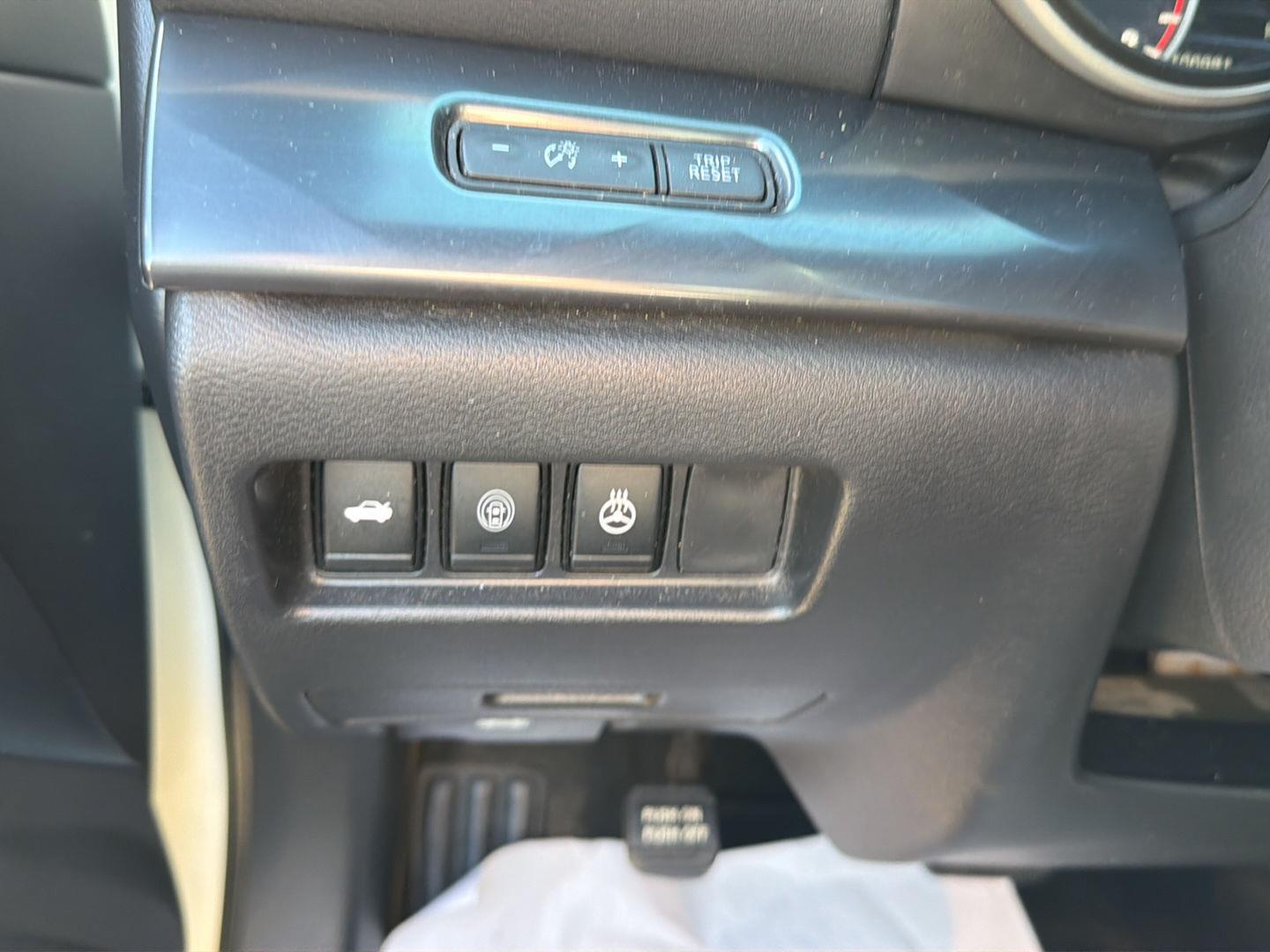 Used 2023 Nissan Maxima Sedan
