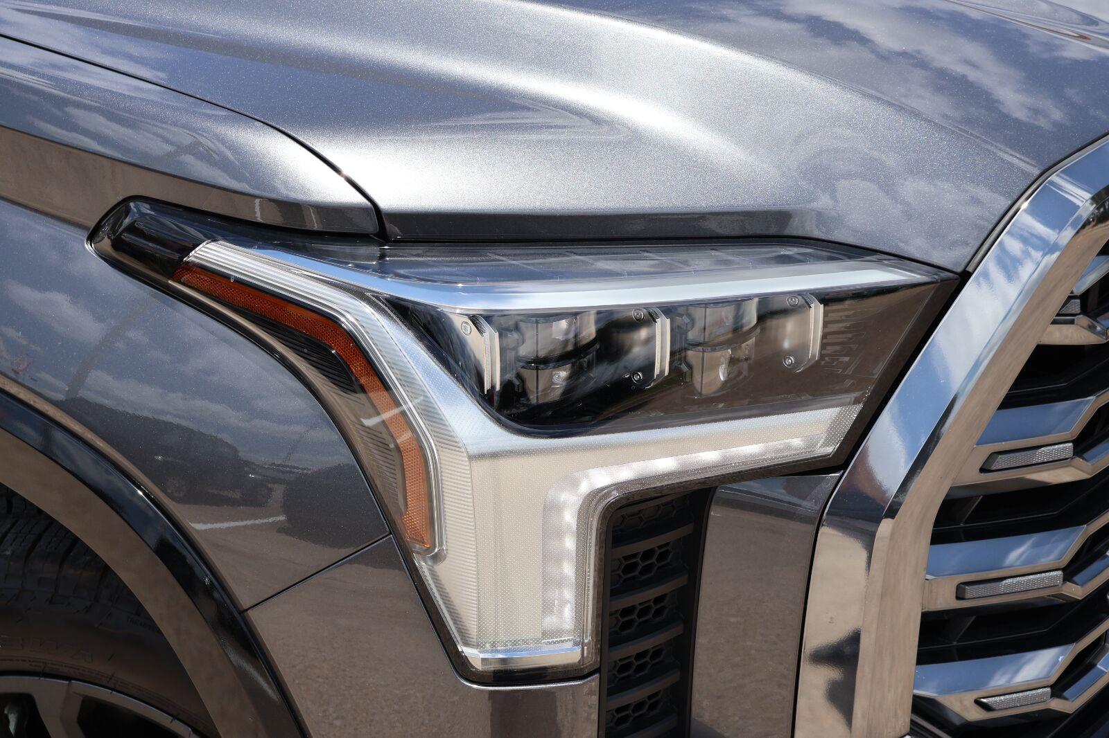 2024 Toyota Tundra Platinum - Photo 8