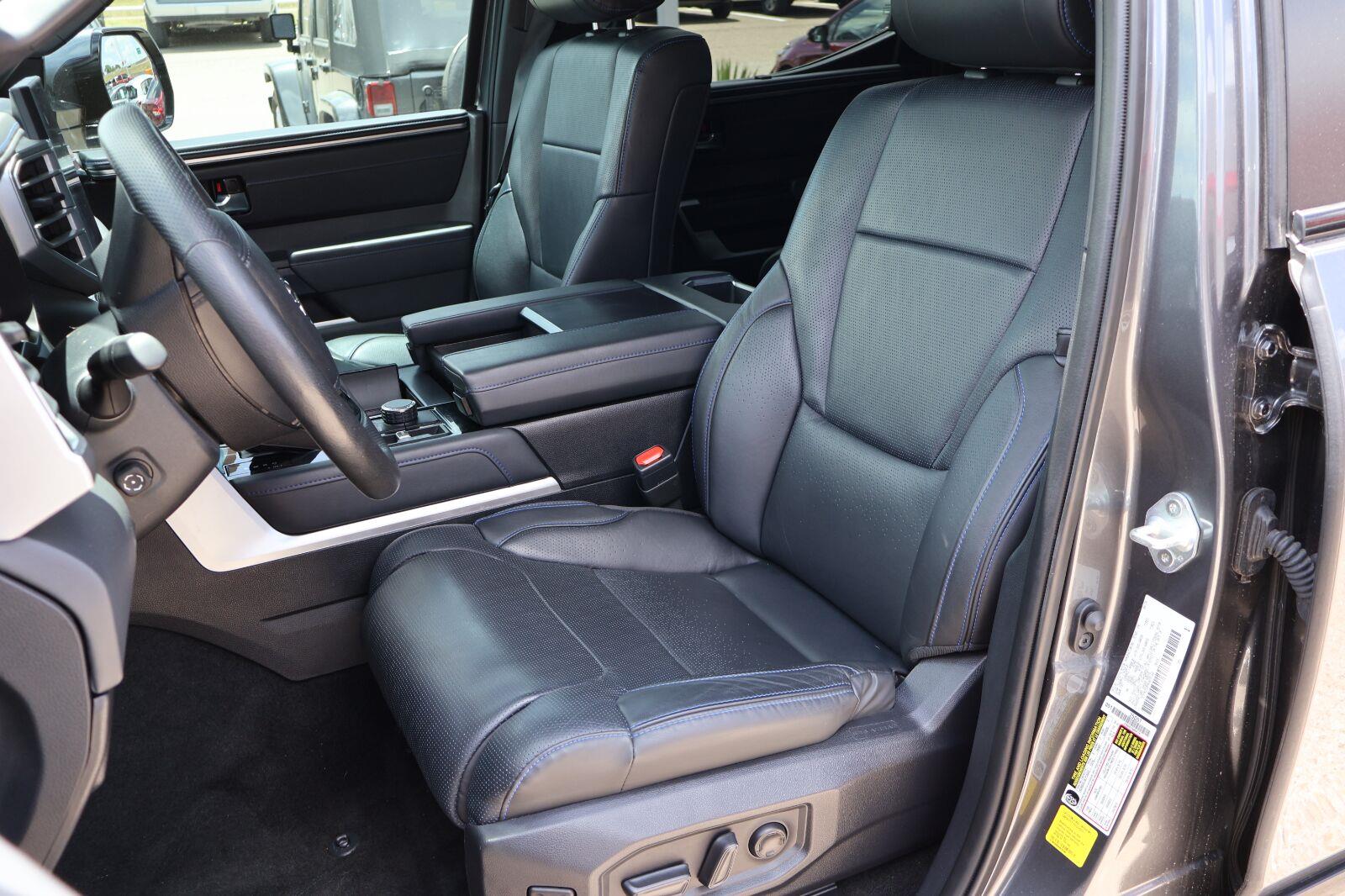 2024 Toyota Tundra Platinum - Photo 10