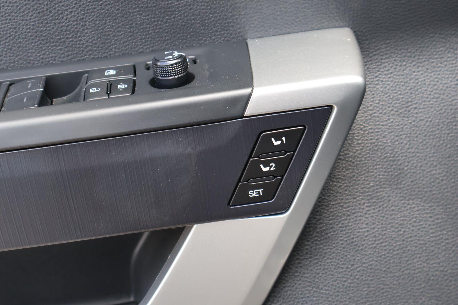 2024 Toyota Tundra Platinum - Photo 23
