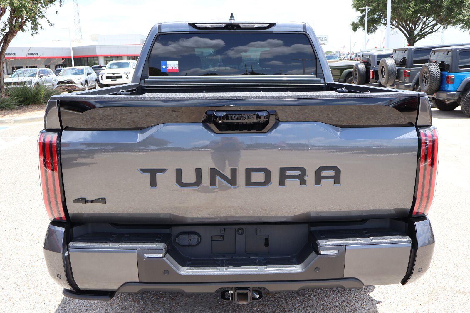 2024 Toyota Tundra Platinum - Photo 4
