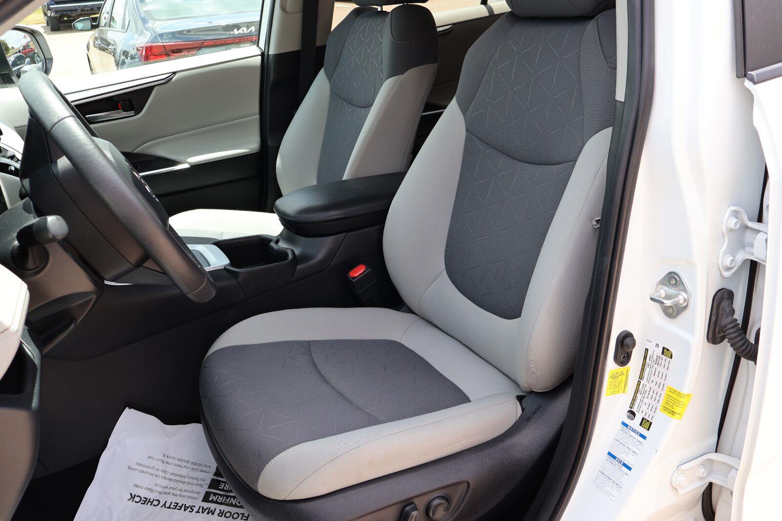 Used 2022 Toyota RAV4 SUV