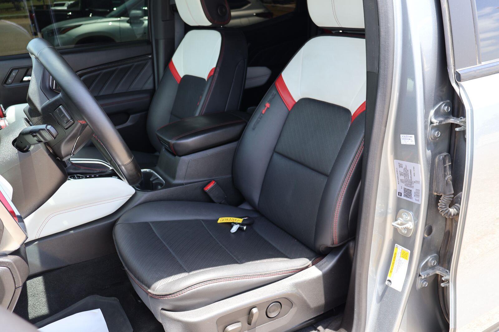 Used 2024 GMC Canyon Truck