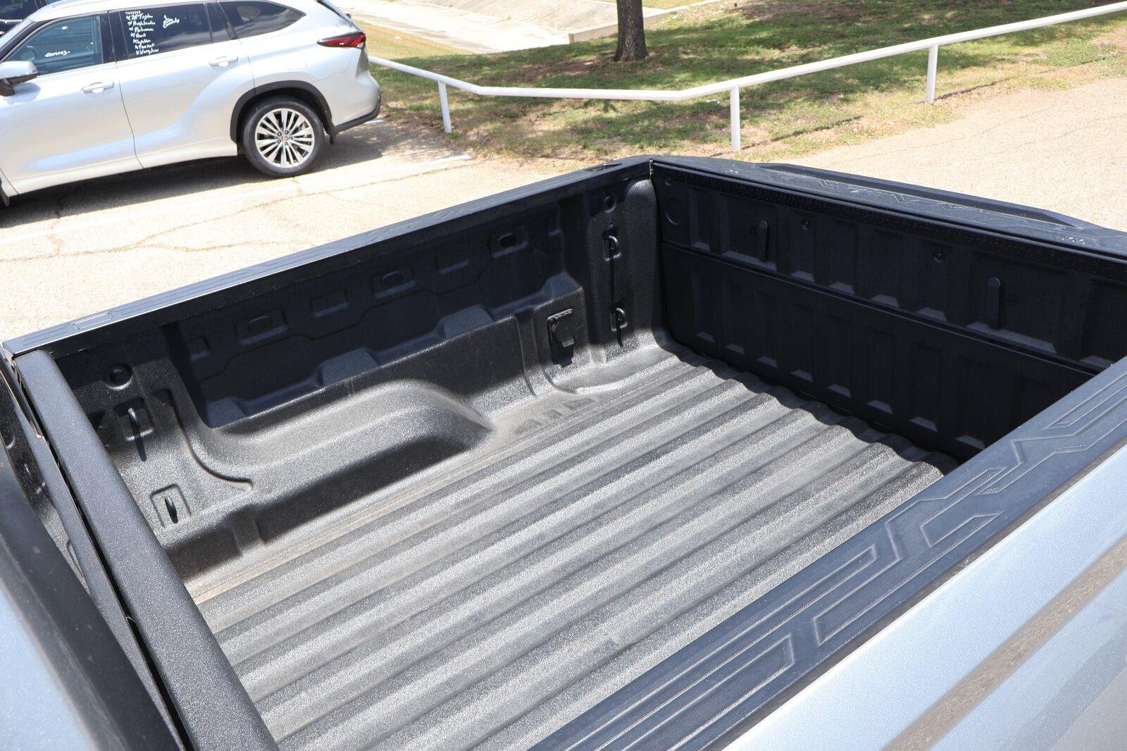 Used 2024 GMC Canyon Truck