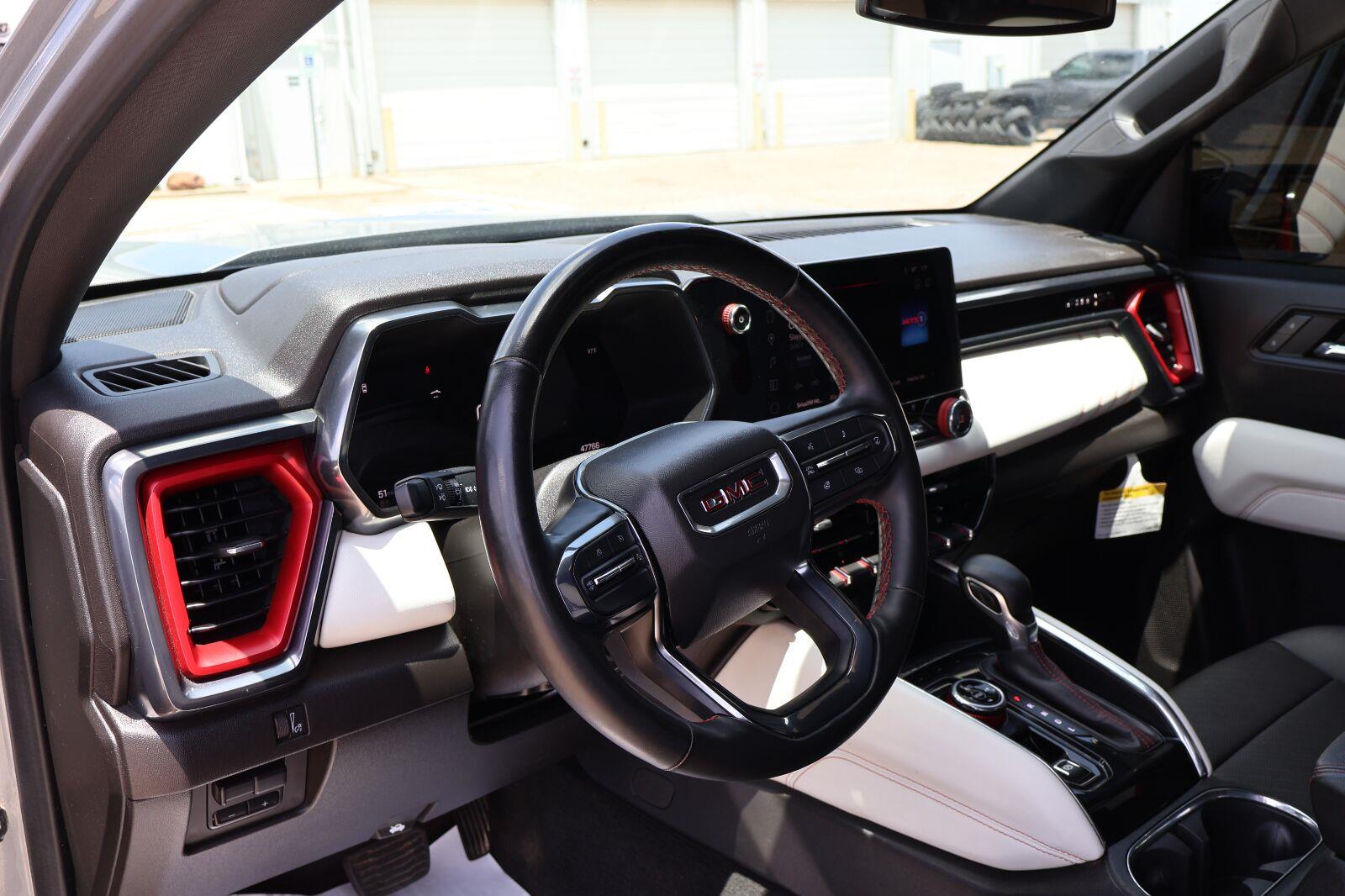 Used 2024 GMC Canyon Truck